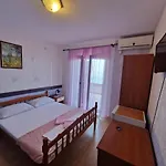 Anita Sibinj Apartman Sibinj Krmpotski