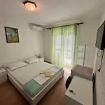 Anita Sibinj Sibinj Krmpotski