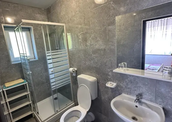 Anita Sibinj Apartman *