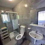 Anita Sibinj Apartamento *