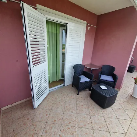 Anita Sibinj Appartement