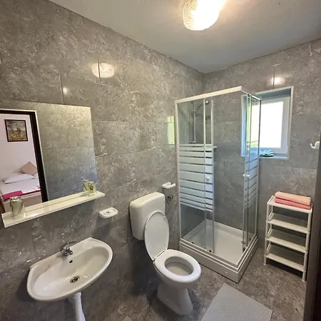 Apartman Anita Sibinj